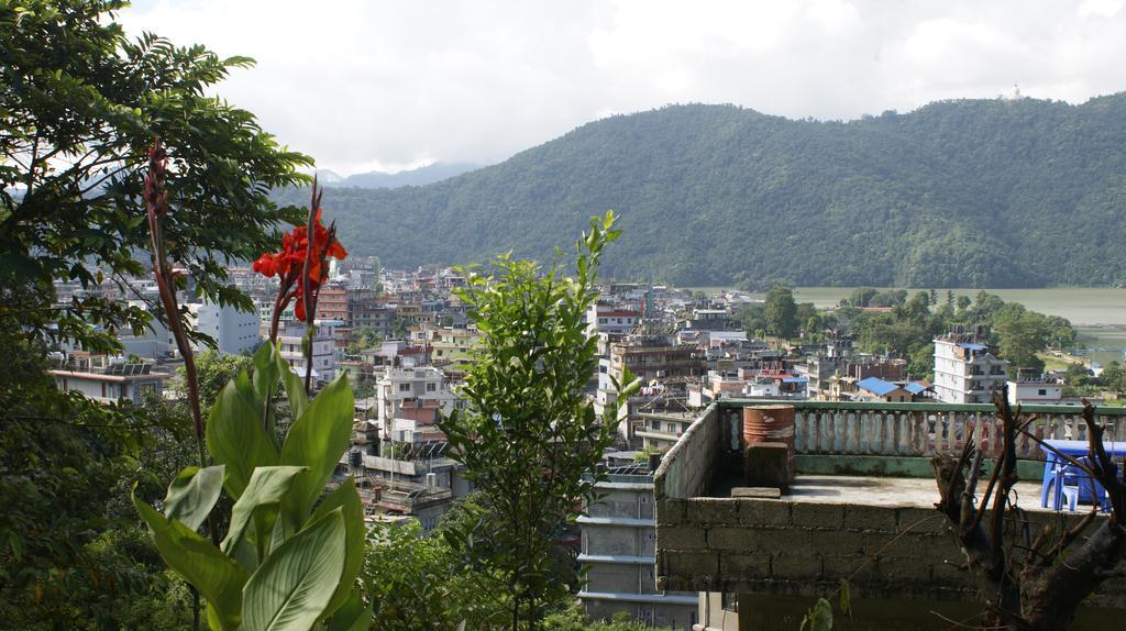 Peace Guest House Pokhara Exterior foto